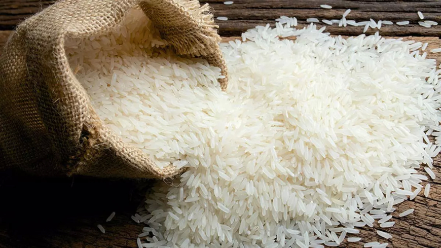 அரிசியின் விலையை தொடர்ந்தும் கட்டுப்படுத்த முடியாமல்  போனால் அரிசியை இறக்குமதி செய்ய நேரிடும்!