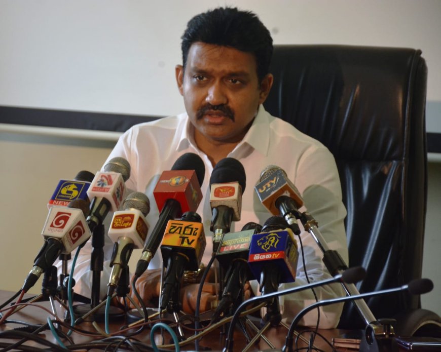தோட்ட தொழிலாளர்களின் சம்பள  உயர்வு ; திங்கட்கிழமை கூடுகிறது இ.தொ.காவின் உய ர்மட்ட குழு!