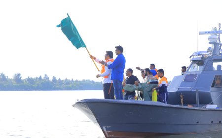 கிழக்கு ஆளுநர் செந்தில் தொண்டமானின் ஏற்பாட்டில் கிண்ணியாவில் படகோட்ட போட்டி!