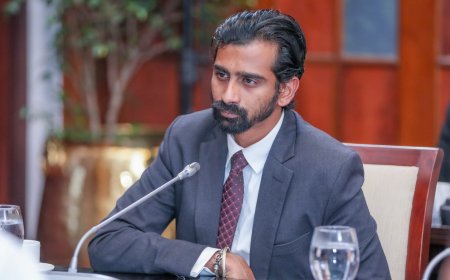 மலையக மக்கள் கம்பனிகளின் அடிமைகள் அல்லர் - ஜீவன்  தொண்டமான் ஆவேசம்