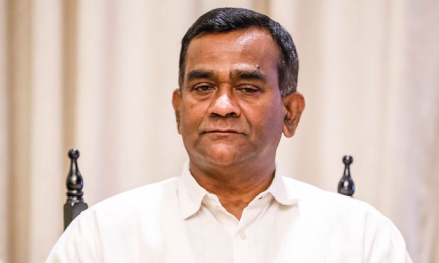 திஸ்ஸ அத்தநாயக்க பயணித்த சொகுசு ஜீப் விபத்து