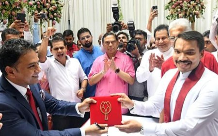 ஜனாதிபதி வேட்பாளராக நாமலை அதிகாரபூர்வமாக அறிவித்தது மொட்டு!
