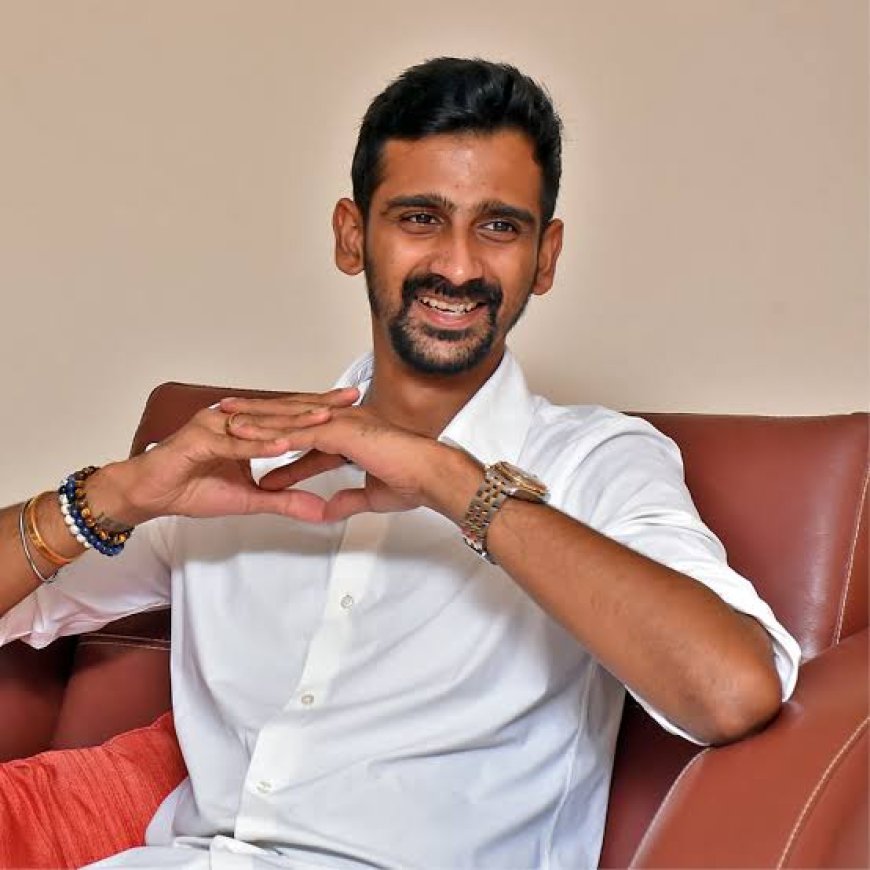 தீப ஒளியில் இருள் விலகுவது போல் உங்கள் வாழ்விலும் துன்பம் விலகி இன்பம் நிலைத்திருக்கட்டும் - ஜீவன் தொண்டமான்